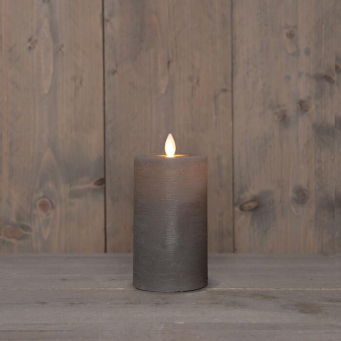 Stompkaars rustiek wax LED oplaadbaar taupe 12,5 x 7,5 cm - Anna's Collection Stompkaars rustiek wax LED oplaadbaar taupe 12,5 x 7,5 cm - Anna's Collection