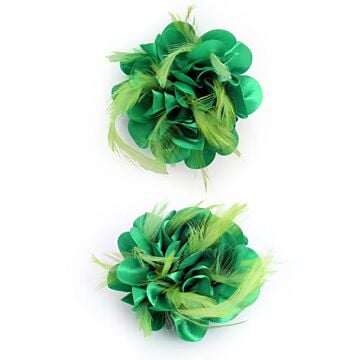 Bloem op speld met veertjes groen