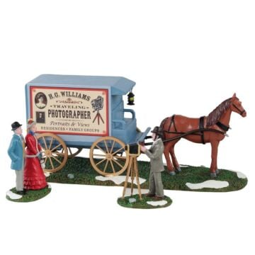 Lemax Traveling Photographer Wagon, set van 3