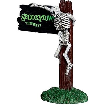 Lemax Spookytown This Way